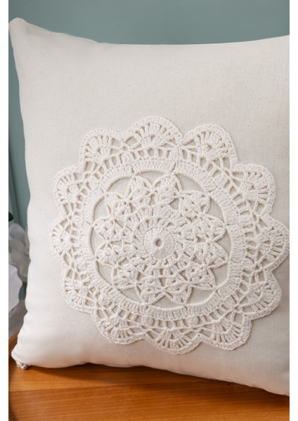Dfn Home Retro Beyaz Motifli Krem Kırlent 43X43 fiyatları