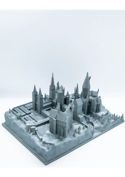 Harry Potter Hogwarts Okulu Maketi 20 cm