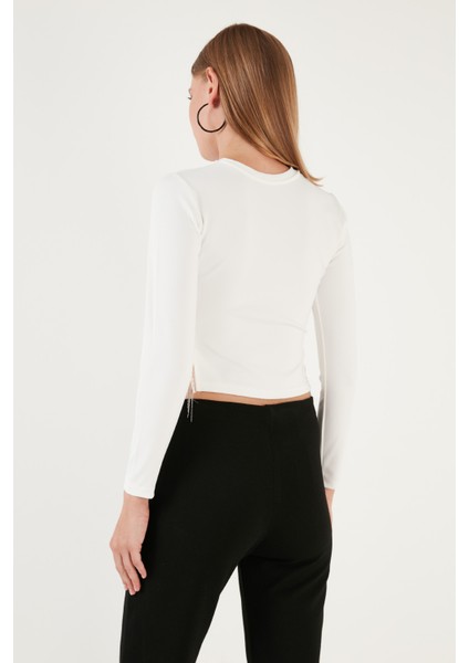 Slim Fit Bisiklet Yaka Yanı Zincirli Crop Bluz Bayan Bluz 5865398 indirimleri