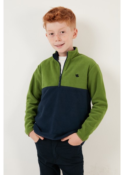 Yumuşak Dokulu Yarım Fermuarlı Renk Bloklu Dik Yaka Polar Çocuk Polar 5905004 fırsatları