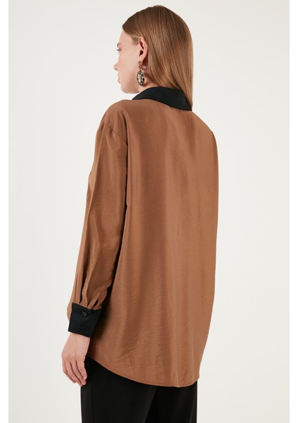 Asimetrik Kesim Oversize Fit Dokuma Gömlek Bayan Gömlek 611GO0178 indirimleri