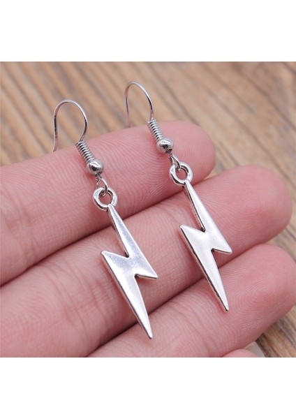 Antik Gümüş Kaplama Vintage 2 Renk 7X27MM Yıldırım Charms Dangle Küpe Fit Kadın Parti Hediye Takı El Sanatları (Yurt Dışından) modelleri