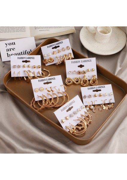 Set 31 6 Pairs Daire Hoop Küpe Seti Piercing Kalp Kelebek Inci Damla Küpe Kadınlar Için Geometrik Sevimli Kulak Çıtçıt Takı Hediyeler (Yurt Dışından)