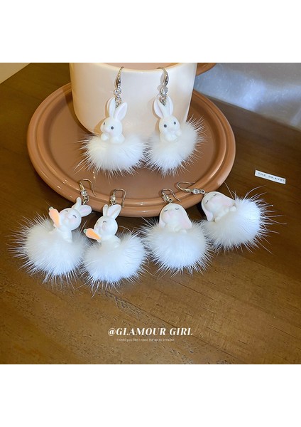 Tavşan Küpe 2 Sonbahar Kış Paskalya Küpe Kadınlar Için Kürklü Tavşan Tavşan Havuç Kore Güzel Moda Kürk Beyaz Tavşan Hediye Takı Aksesuarları (Yurt Dışından) fiyatları