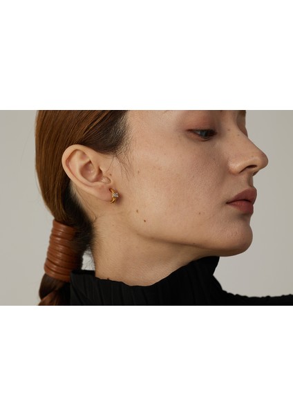 YH136A Altın Yhpup Paslanmaz Çelik Yuvarlak Cz Kulak Kemik Küpe Moda Altın Metal Delici Olmayan Kulak Klipleri Su Geçirmez Takı Buklet D'oreille (Yurt Dışından) modelleri