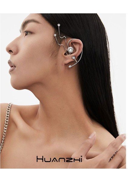 F 1 Çift Cyberpunk Gotik Trend Alien Eğrisi Zirkon Metal Kulak Kancası Kadınlar Için Unisex Kaya Hip Hop Kulak Klipsi Y2K Takı Huanzhı 2022 Yeni (Yurt Dışından) fiyatları