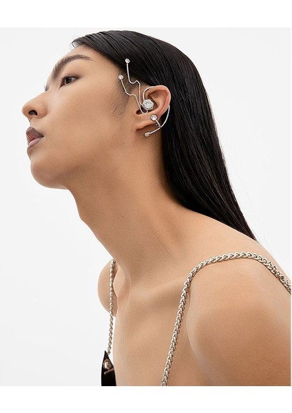 F 1 Çift Cyberpunk Gotik Trend Alien Eğrisi Zirkon Metal Kulak Kancası Kadınlar Için Unisex Kaya Hip Hop Kulak Klipsi Y2K Takı Huanzhı 2022 Yeni (Yurt Dışından) modelleri