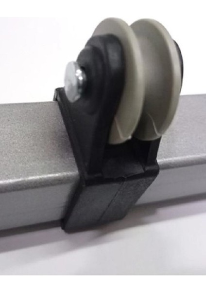 Balkon Pencere Tipi 8 Gezer Makaralı Kurutma Askısı + 24 Mandal + İp 20 m + Vida fiyatları