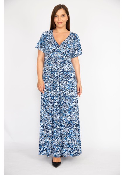 Kadın Mavi Büyük Beden Anvelop Yakalı Likralı Viskon Kumaş Kısa Kollu Uzun Elbise