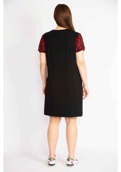 Kadın Siyah Büyük Beden Kol Ve Cepleri Desenli Tül Detaylı V Yakalı Elbise