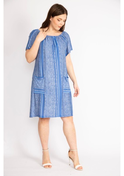 Kadın Mavi Büyük Beden Yakası Lastik Detaylı Ön Cepli Elbise indirimleri