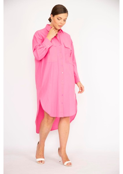 Kadın Büyük Beden Pembe Poplin Kumaş Ön Düğmeli Göğüs Cepli Arkası Uzun Tunik Elbise 65N36788