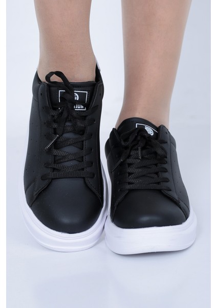 Siyah Rahat Kalıp Bağcıklı Sneaker BOT00010