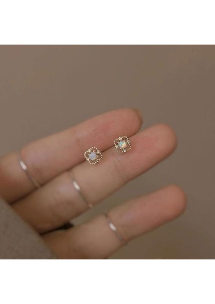 S925 Gümüş Fransız Hollow Dantel Opal Küpe (Yurt Dışından) fiyatları