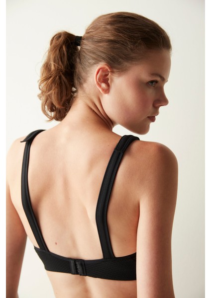 Siyah Cross Back Spor Sütyeni