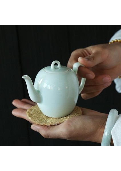 Basit El Yapımı Mini Çaydanlık Gölge Yeşil Sır Beyaz Seramik Çaydanlık Zaman Filtre Çaydanlık Çay Su Isıtıcısı Çay Demlik Kung Fu Çay Seti | Çaydanlıklar (Yurt Dışından) fiyatları