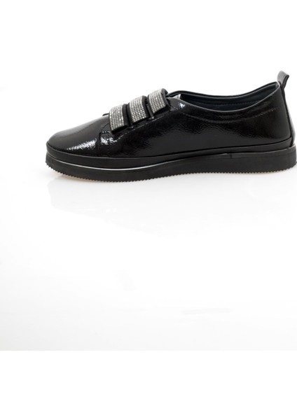 Siyah Rugan Taş Bantlı Günlük Ayakkabı fırsatları