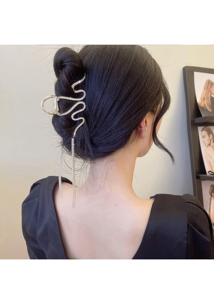 06 Lüks Rhinestones Saç Tokası Püskül Yılan Plakaları Saç Pençe Klipleri Firkete Büyük Köpekbalığı Klip Headdress Saç Aksesuarları Kadın Tiara (Yurt Dışından) indirimleri