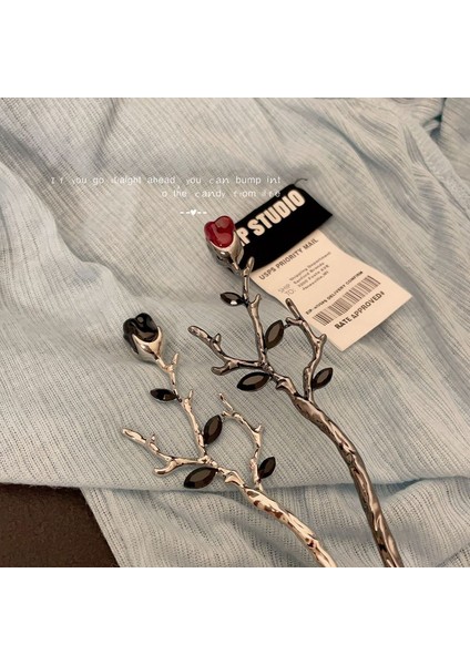 17 Siyah Çiçekler Saç Sopa Çin Tarzı Vintage Metal Tokalar Zarif Saç Tokası Kadın Kızlar Için Moda Şapkalar Aksesuarları (Yurt Dışından) indirimleri