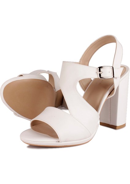 111036 468 Kadın Beyaz Büyük & Küçük Numara Ayakkabı fırsatları