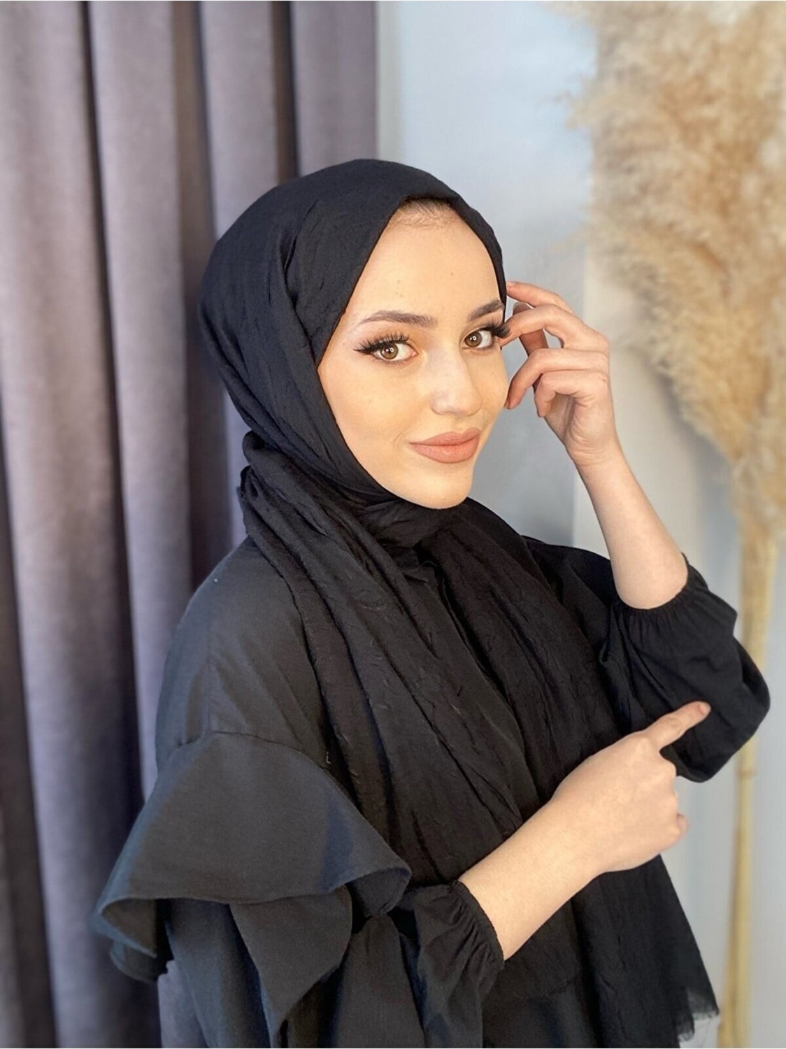 Nil Butik Kadın Pamuklu Şal Kahverengi Düz Desen Ütü Gerektirmeyen Dört Mevsim Kullanıma Uygun