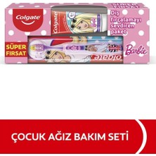 Colgate Barbie Çürüklere Karşı Etkili Meyve Aromalı Çocuk Diş Macunu + Diş Fırçası