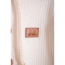 Ada Bebek Çocuk Adabebek %100 Pamuk Ahşap Düğmeli Kapşonlu Fitilli Tarz Şapkalı Bebek Tulum