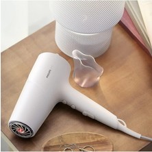 Philips Iyon Özellikli Thermo Shield Saç Kurutma Makinesi New Series Fön Makinesi 2100 W