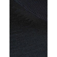 CO Cewo Tricot Klasik Kalıp Yünlü Siyah Desensiz Yarım Balıkçı Yaka Triko Kazak