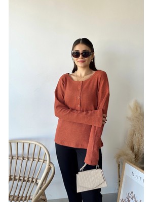 New Laviva Kadın Kiremit Yumuşak Dokulu, Düğmeli Bisiklet Yaka, Regular Kesim Triko Kazak, Bluz