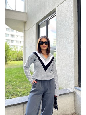 New Laviva Kadın Gri Uzun Kollu V Yaka Color Block Bluz Sweatshirt & Pamuklu Kazak