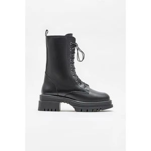 Siyah Deri Kadın Günlük Bot