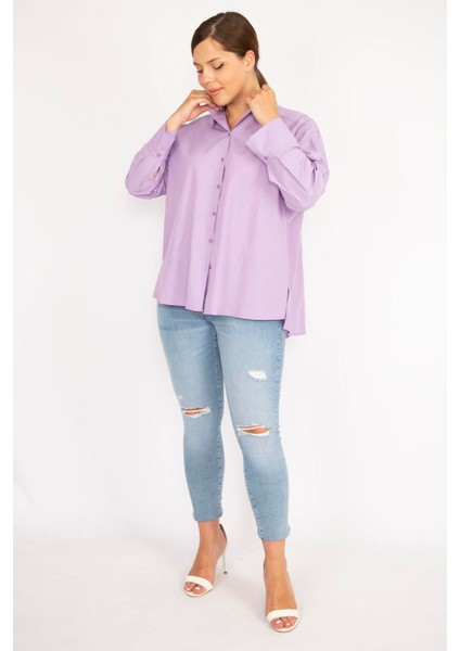 Kadın Büyük Beden Lila Poplin Kumaş Ön Düğmeli Yan Yırtmaçlı Uzun Kollu Gömlek 65N36798