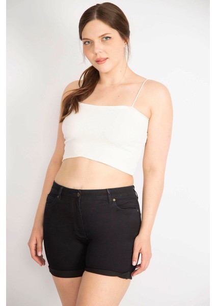 Kadın Siyah Büyük Beden Duble Paça Likralı Skınny Kot Şort modelleri