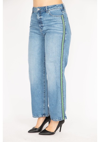 Kadın Mavi Büyük Beden Yan Şeritli 5 Cep Kot Pantolon