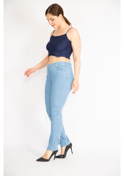 Kadın Mavi Büyük Beden 5 Cepli Kot Pantolon fiyatları