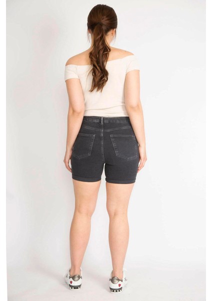 Kadın Antrasit Büyük Beden Duble Paça Likralı Skınny Kot Şort