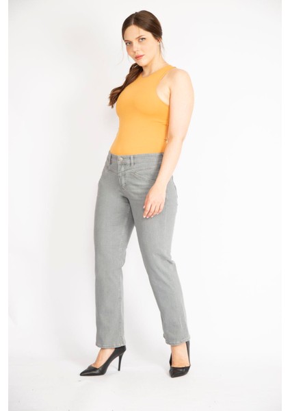 Kadın Gri Büyük Beden 5 Cepli Kot Pantolon fırsatları