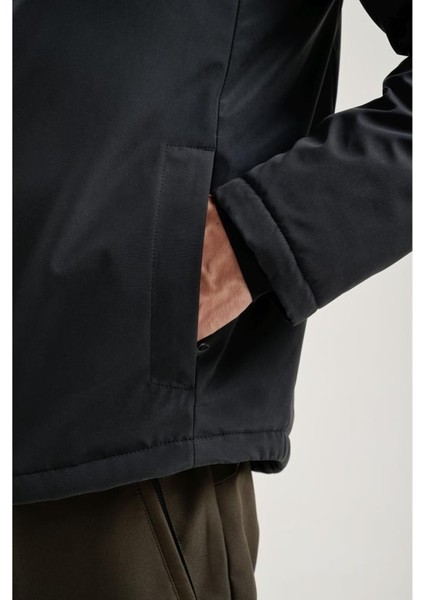 2311142 Erkek Yağmur Rüzgar Geçirmez Siyah Mont modelleri