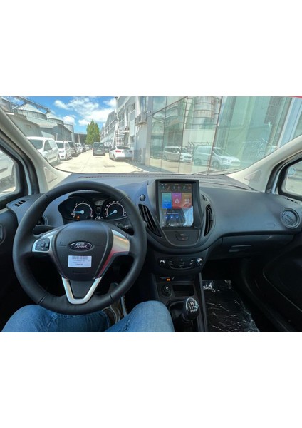 Ford Courier 9.7" Tesla 2014-2023 Cdsiz Araçlara Uyumlu Multimedya fiyatları