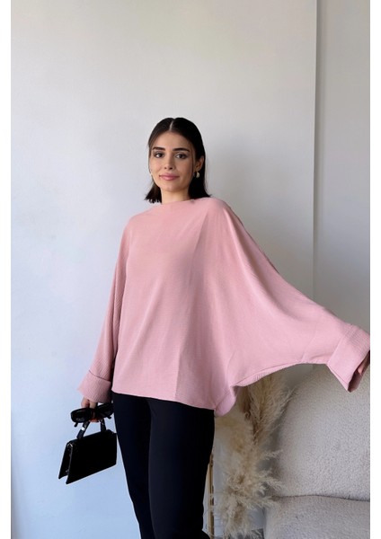 Kadın Pudra Airobin Yarasa Duble Kol Salaş Bluz Ekstra Oversize Yuvarlak Yaka - Tesettüre Uygun