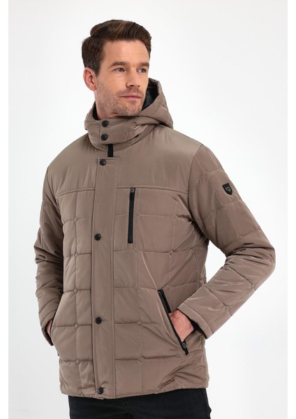 Erkek Krem Standart Fit Normal Kesim Çıkmalı Kapüşon Dik Yaka Mont fiyatları