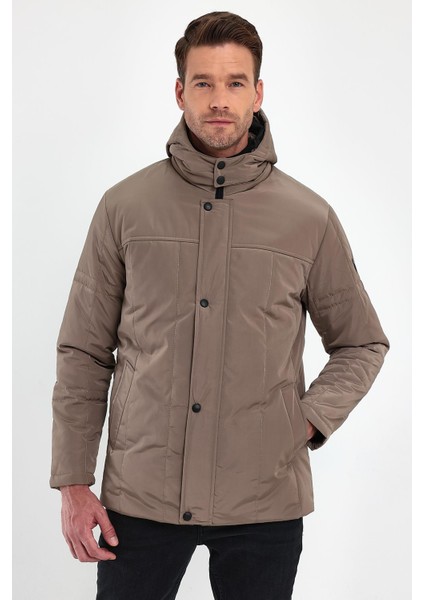 Erkek Krem Standart Fit Normal Kesim Çıkmalı Kapüşon Dik Yaka Mont