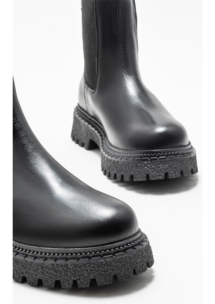 Siyah Deri Kadın Günlük Bot modelleri