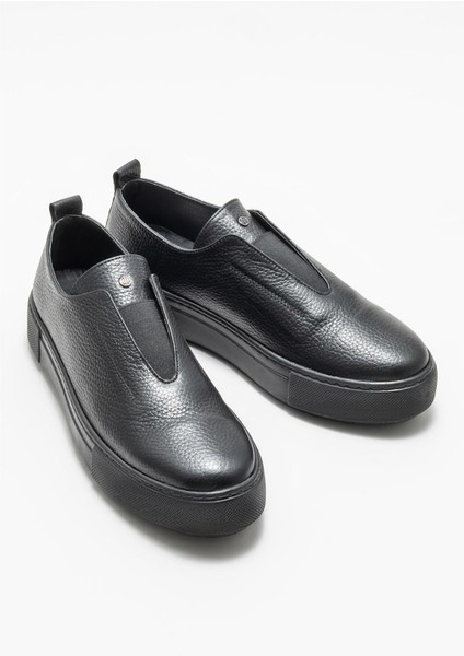 Siyah Deri Kadın Günlük Ayakkabı fiyatları