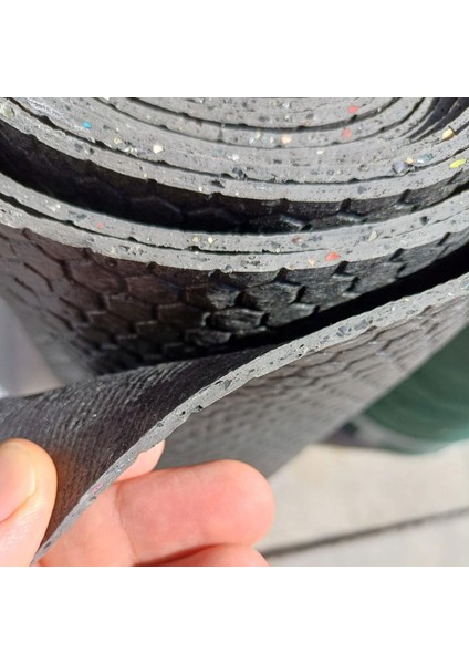 Siyah Elektrikçi Paspası Izole Halı Yalıtkan Paspas Elektrik Panosu Önü Serilen 3 mm 100 x 100 cm fiyatları