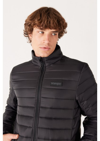 Regular Fit Normal Kesim Kapüşonlu Kapitone Haki Şişme Mont