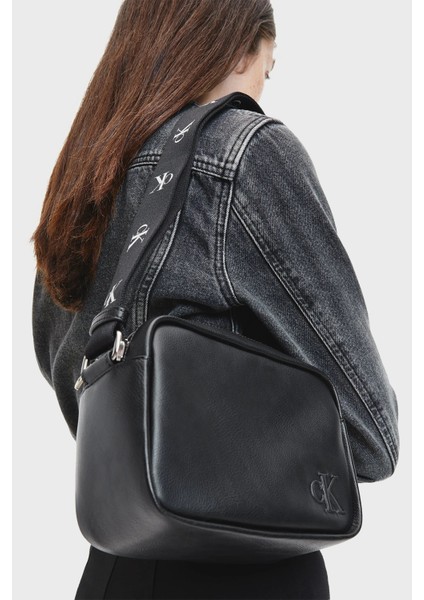 Fermuarlı Ayarlanabilir Omuz Askılı Çanta K60K610326BDS Kadın Çanta K60K610326 Bds 1 indirimleri