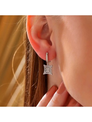 Gumush Gümüş Kare Zirkon Taşlı Kadın Küpe