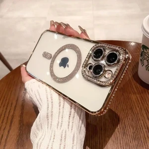 iPhone 15 Pro Uyumlu Kılıf Parlak Taşlı Simli Magsafe Özellikli Kamera Korumalı Esnek Silikon